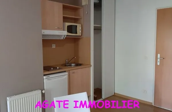 Appartement T2 35m2 meublé a louer a talence