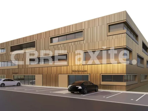 Local commercial 181 m²