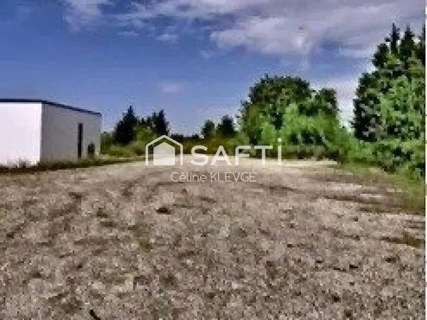 TERRAIN CONSTRUCTIBLE VIABILISE 1613m²