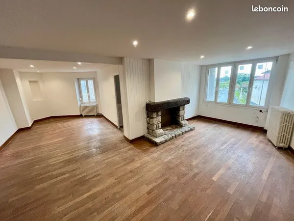 Maison 3 pièces 128 m²