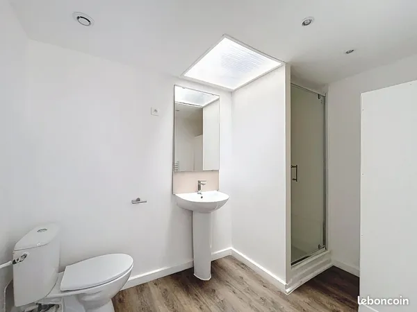 Studio 1 pièce 22 m²