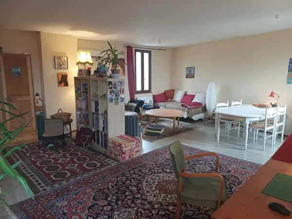 Loue appartement en colocation