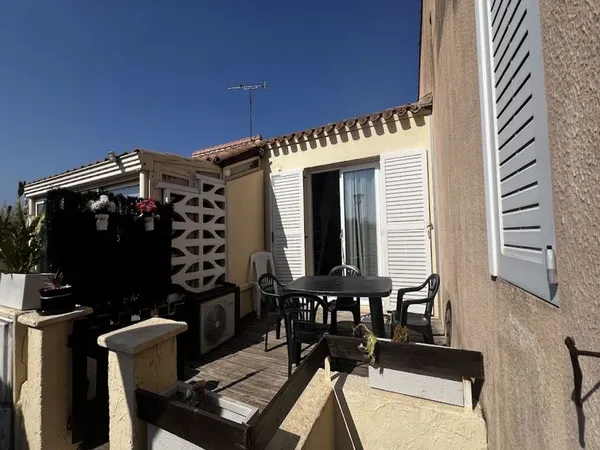 Maison Vente Fleury 2p  113000€