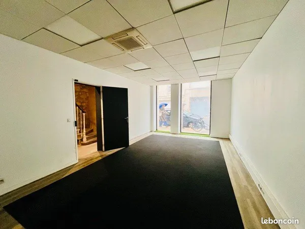 Bureau 89 m²