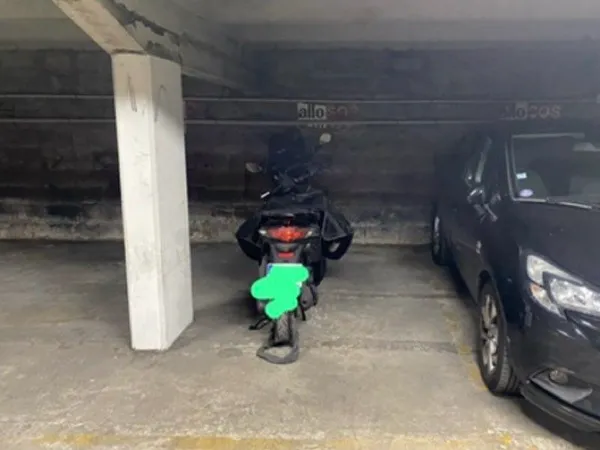Place moto / scooter - Paris 13e - Glacière / Corvisart