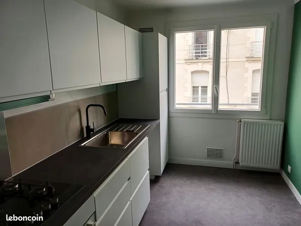 Rennes Saint-Hélier - T3 73 m² rénové avec garage