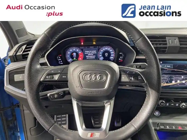 Audi Q3 35 tfsi 150 ch s tronic 7 — photo 32