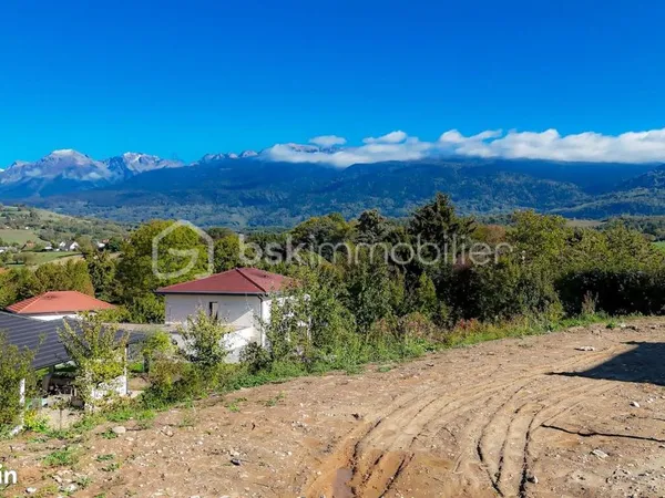 Terrain 649 m² Brie Et Angonnes