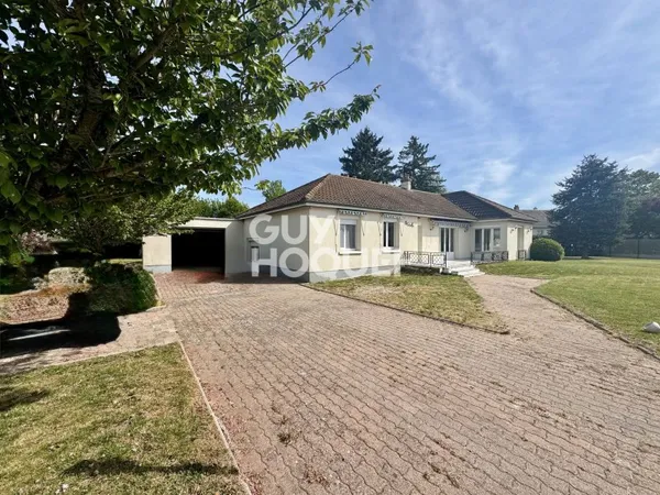 MAISON À VENDRE DE 6 PIÈCES DE 112,00 M²