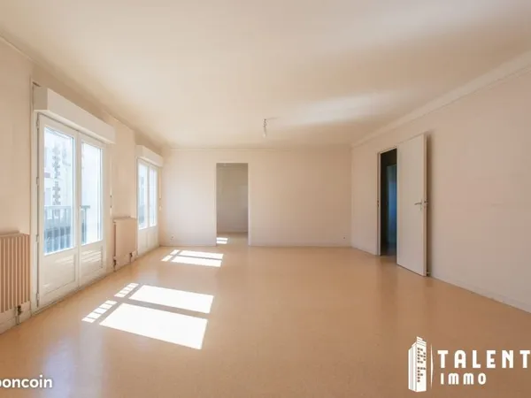 Appartement 5 pièces 103 m²