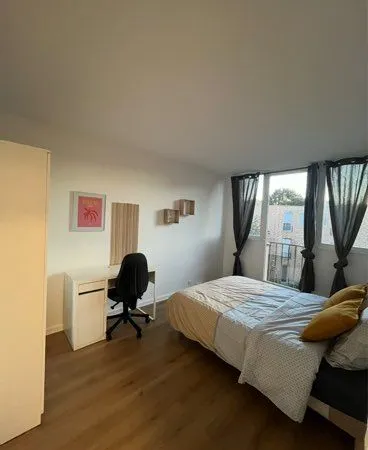 Chambre dans colocation Evry Courcouronnes