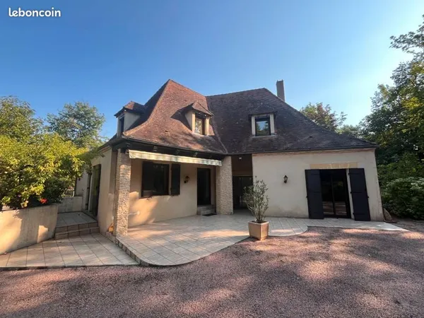 Maison 6 pièces 155 m²