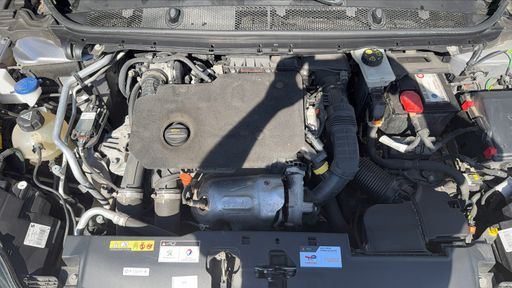Peugeot 308 SW 1.5 BlueHDi 130 - Allure – 2018 – 114193 km – Diesel – Boîte Manuelle — photo 27