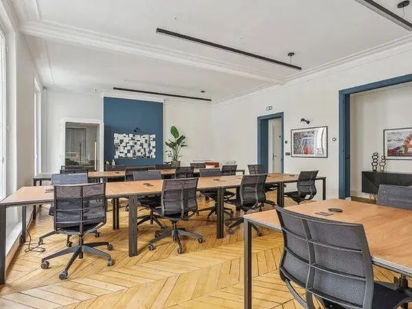 Bureaux 180 m²
