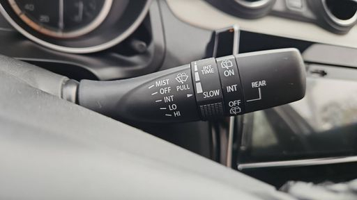 Suzuki Swift 1.2 DualJet 83 Hybride - Privilege – 2020 – 87265 km – Hybride essence – Boîte Manuelle — photo 14