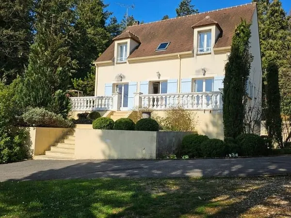Maison 5 pièces 140 m²