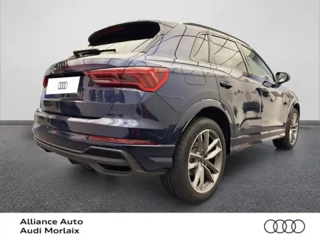 Audi Q3 35 tfsi 150ch s line plus s tronic 7 — photo 4