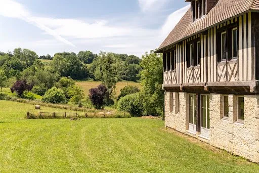 Maison 8 pièces 270 m²
