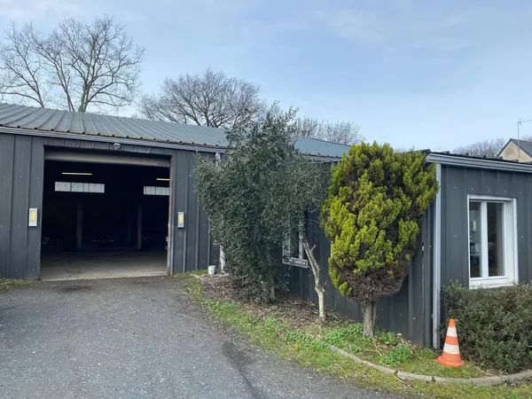 Bureaux 5 pièces 750 m²