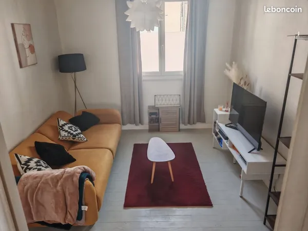 A LOUER T2bis CENTRE VILLE PAU