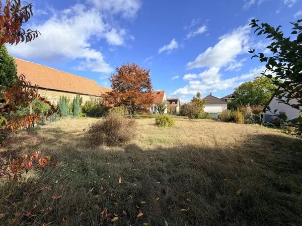 Terrain 914 m²