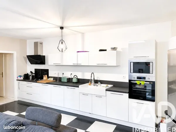 Maison 7 pièces 178 m²