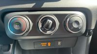 Toyota Yaris 120 VVT-i Dynamic 5p MY22 — photo 30