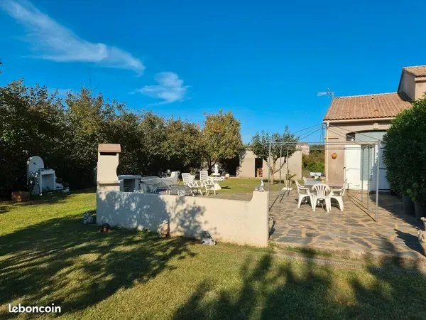 Loue villa t3 mitoyenne sur folelli