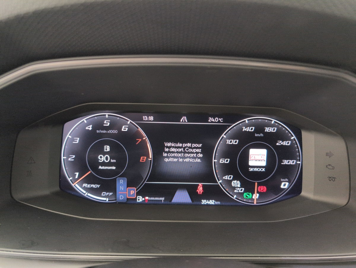 Cupra Leon — photo 23