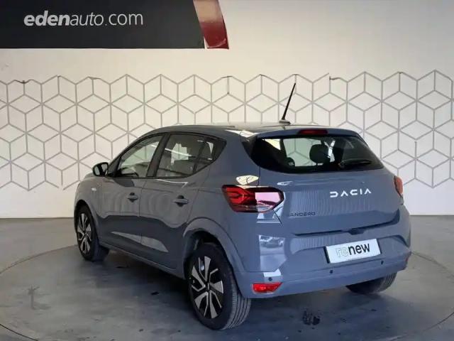 Dacia Sandero sce 65 gsr2 — photo 8