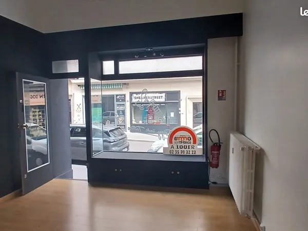 Local commercial 30 m² ROUEN