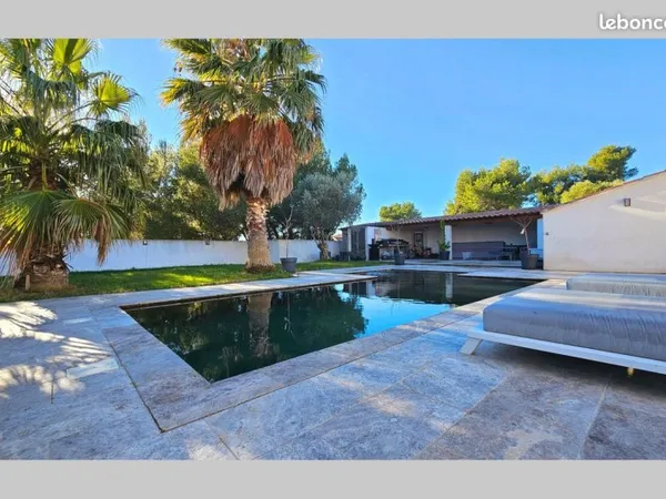 Maison 5 pièces 164 m²