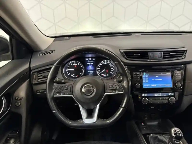 Nissan X-Trail 1.6 dig-t 163 5pl — photo 103