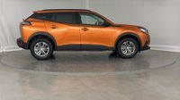 Peugeot 2008 1.2 PureTech 100ch S&S Style — photo 4