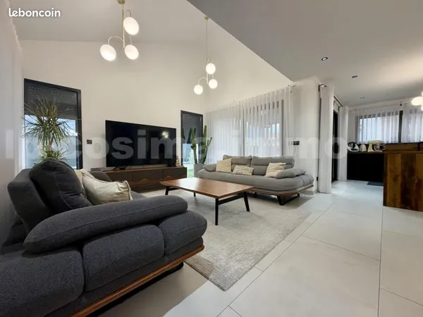 Maison 5 pièces 127 m²