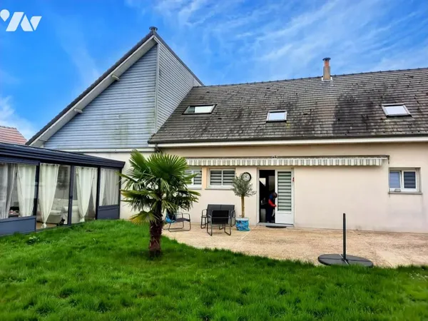 Maison 7 pièces 210 m²