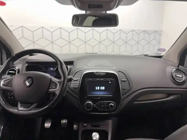Renault Captur tce 90 - 19 — photo 11