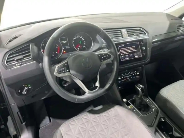 Volkswagen Tiguan 2.0 tdi 150ch dsg7 new life business — photo 9