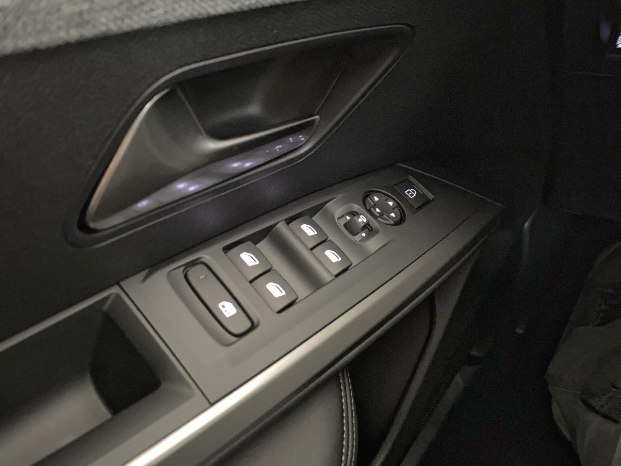 Peugeot 5008 hybrid 145 ch e-dcs6 allure — photo 20