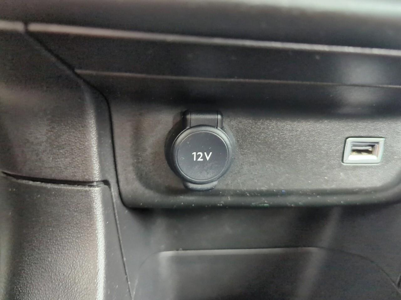 Citroën C3 bluehdi 100 bvm6 you — photo 24
