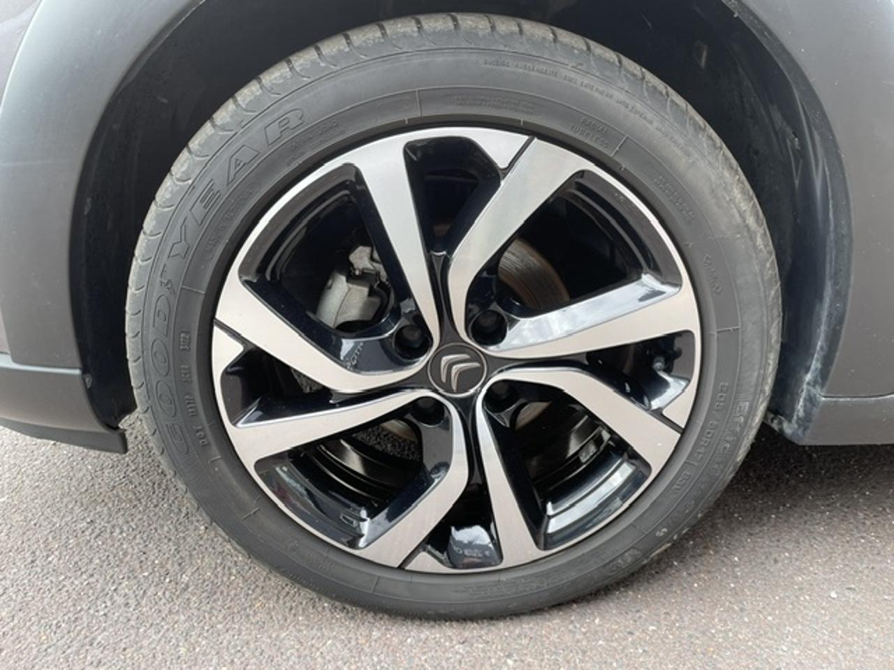 Citroën C3 puretech 110 s&s bvm6 shine pack — photo 9