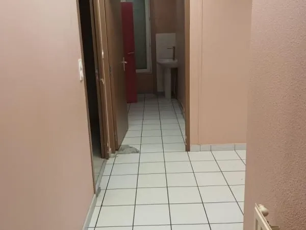 Local commercial 138 m²