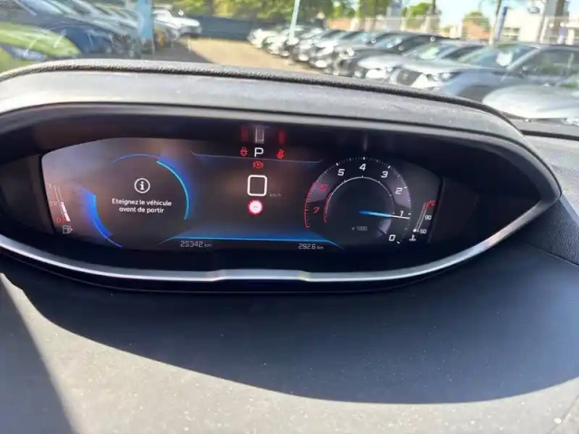 Peugeot 5008 puretech 130ch s&amp;s eat8 — photo 10