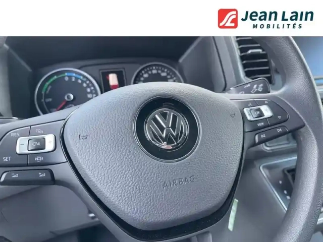 Volkswagen Crafter e- van 35 l3h3 136 ch bva — photo 12