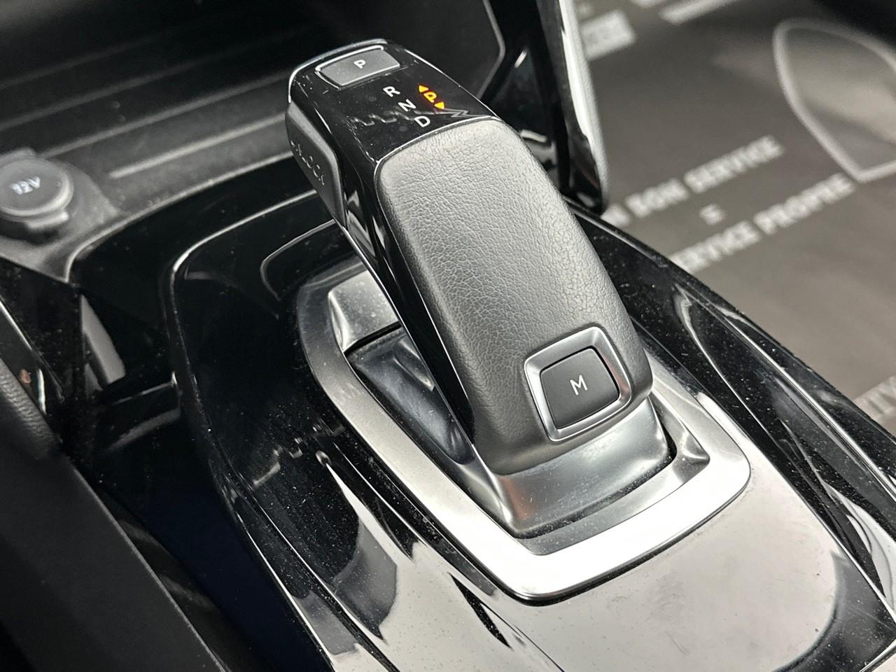 Peugeot 2008 puretech 130 s&s eat8 allure business — photo 31