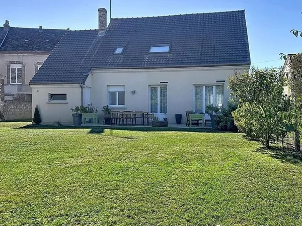 Maison familiale confort de plain-pied avec 4 chambres et 2 garages