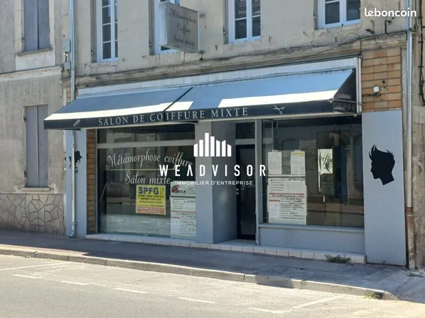 Local commercial 44 m² COUTRAS