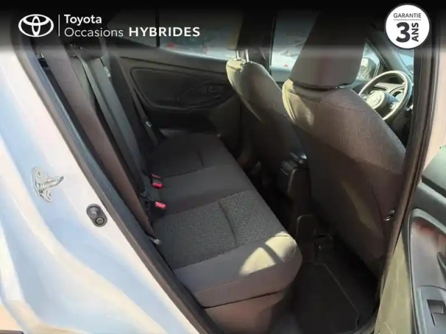 Toyota Yaris cross 116h design awd-i my21 — photo 7