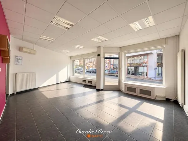Bureaux 3 pièces 90 m²