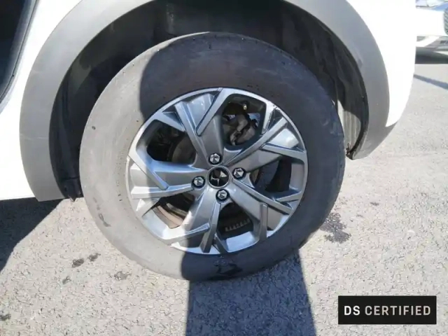 Ds Ds 3 crossback puretech 100 s&amp;s bvm6 — photo 45
